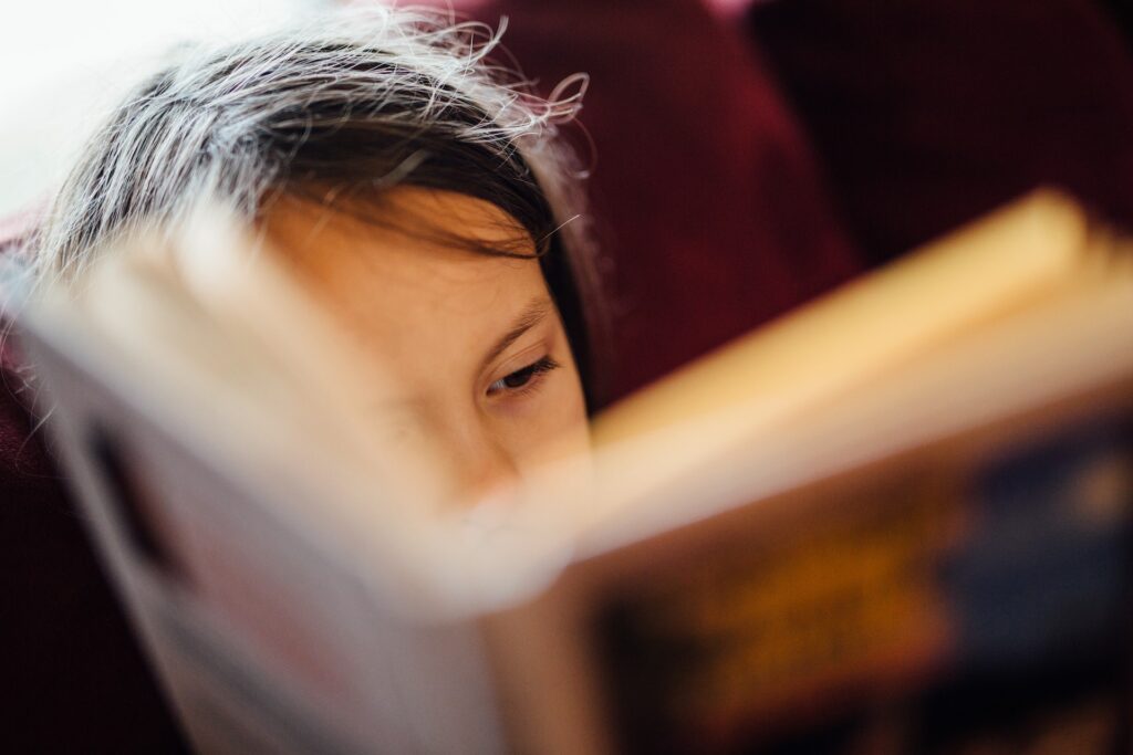 How to Use Reading to Help Children Learn About Science